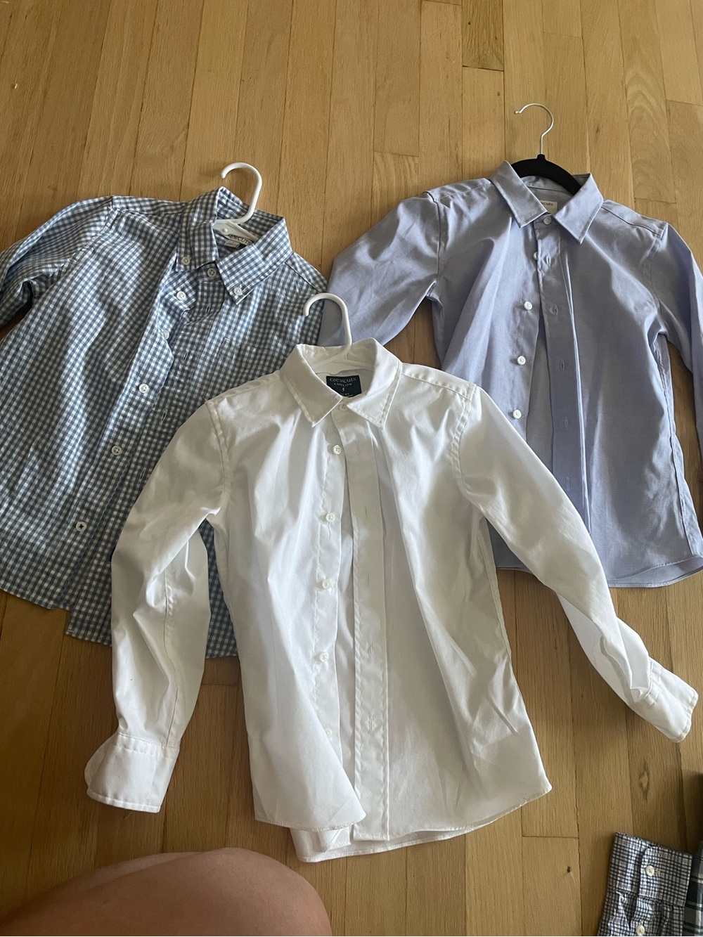 Crewcuts size 4-5 bundle button up long sleeve boys shirts